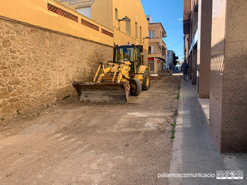 El carrer de la Mercè mirant cap al passeig del Mar, aquest matí.