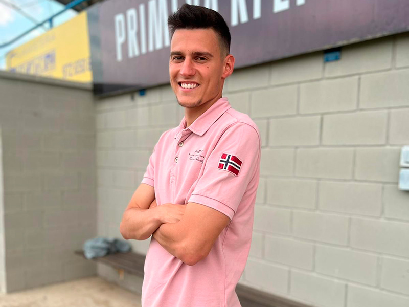 Marçal Juanola debutarà demà com a tècnic del Palamós davant la UE Figueres. (Foto: Palamós CF - Laura Heras).