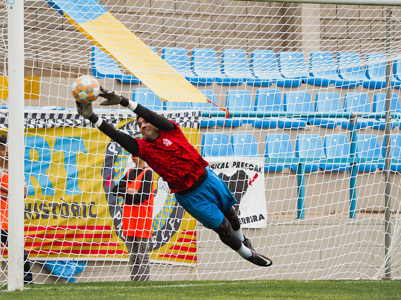 Les bones accions de Marwane van donar un punt dissabte al Degà. (Foto: Palamós CF - Laura Heras).