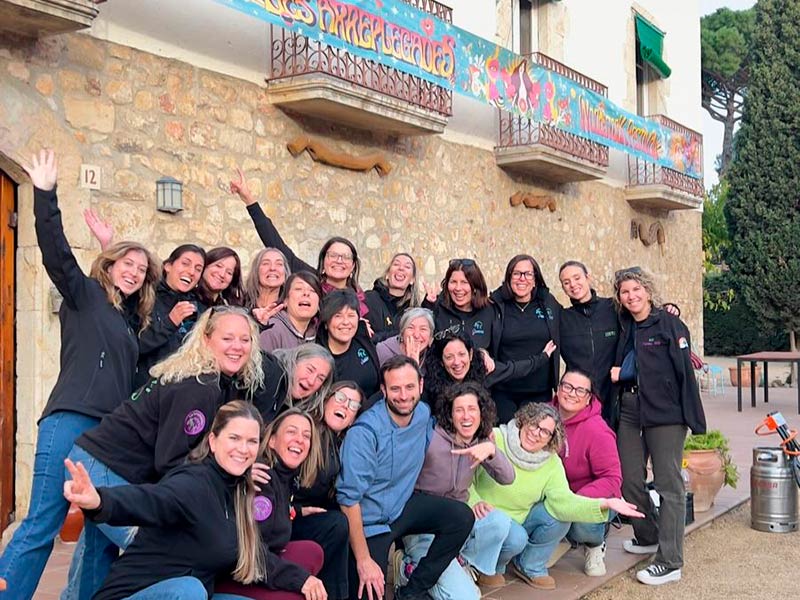 La colla de Les Arreplegades organitzen demà la segona edició del 'Sant Jordi Arreplegat'. (Foto: Colla Les Arreplegades).