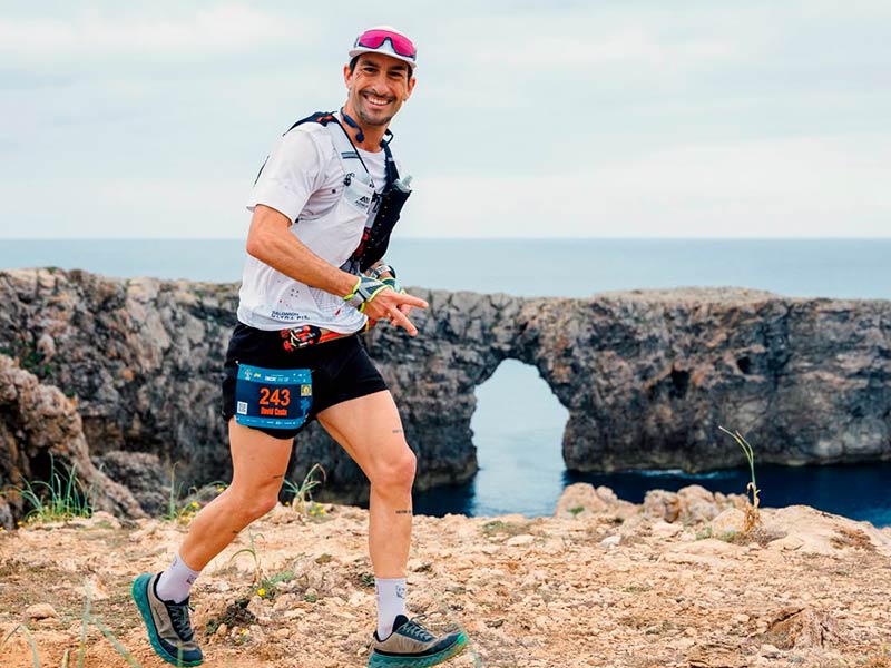 El palamosí David Costa ha participat a la cursa 'Camí de cavalls' de Menorca. (Foto: instagram.com/dcostaes).