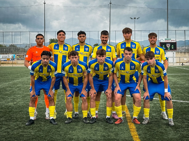 Onze inicial del Palamós en el partit disputat avui davant el Mollet. (Foto: Palamós CF - Laura Heras).