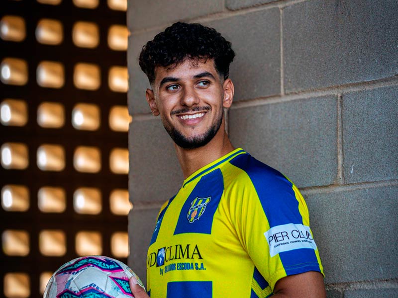 El Palamós CF ha renovat Oussama. (Foto: Juni Studio - Palamós CF).