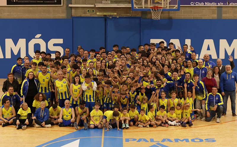 Foto de la presentació dels equips del CE Palamós, l'any passat. (Foto: CE Palamós).