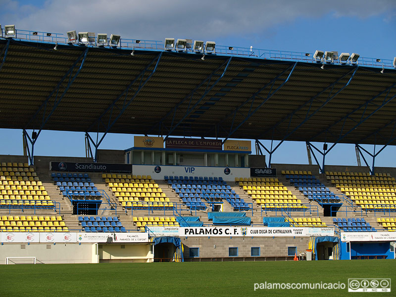 El Palamós juga diumenge el primer partit de la temporada al seu estadi.