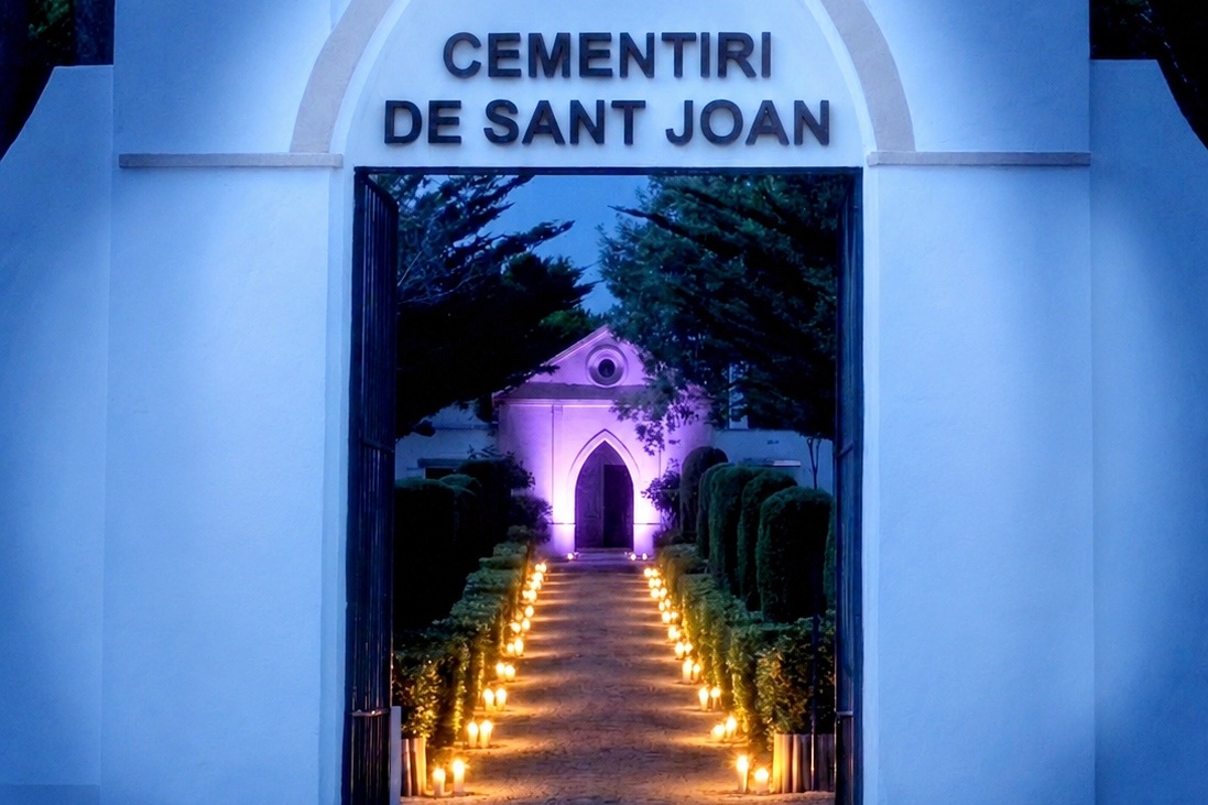 La visita nocturna al cementiri de Sant Joan està programada per dissabte a les 6 de la tarda. (Foto: Associació Clau de Volta).