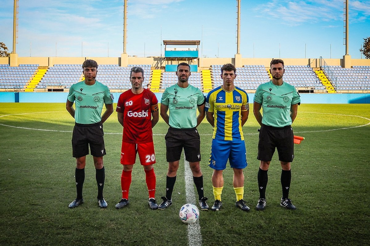 El jugador del Palamós, Gerard Mercader, va ser l'autor de l'únic gol del partit. (Foto: Palamós CF - Laura Heras).