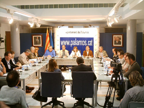 Tots els grups reunits en ple van aprovar demanar la subvenció a la Llei de Barris.
