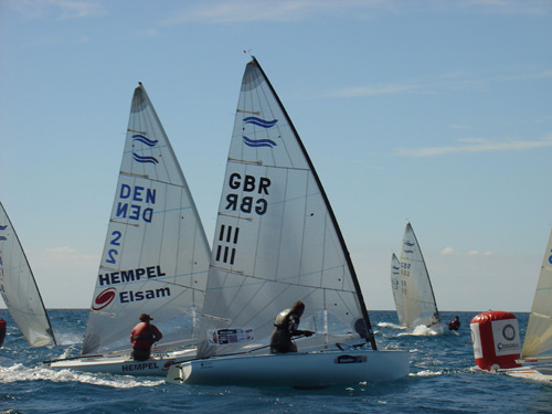 Ed Wright, en primer terme, en plena competició a Palamós.
