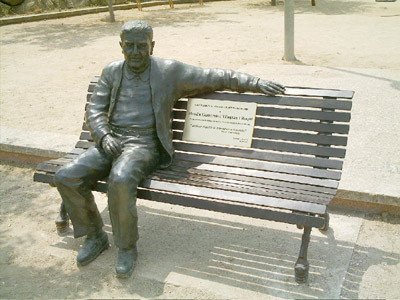 El monument a mossèn Gumersind Vilagran.