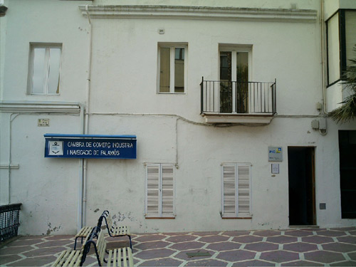 La Cambra de Comerç de Palamós.