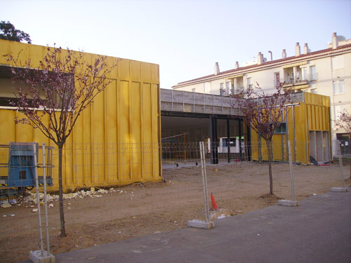 Les obres de la nova biblioteca Lluís Barceló i Bou, avui.
