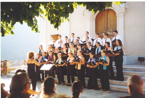 La Coral El Progrés de Palamós, durant una actuació.