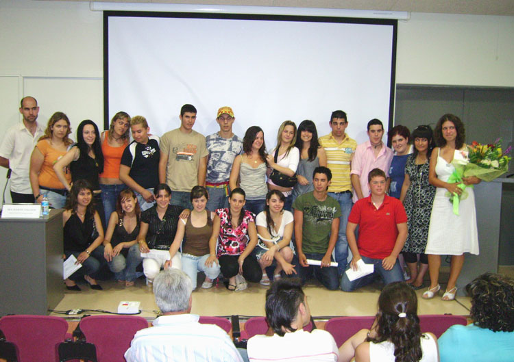 Els alumnes del passat curs del Pla de Transició al Treball.