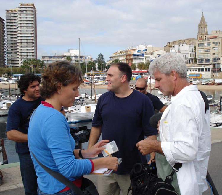 José Andrés, ahir a Palamós, acompanyat dels seus col·laboradors.