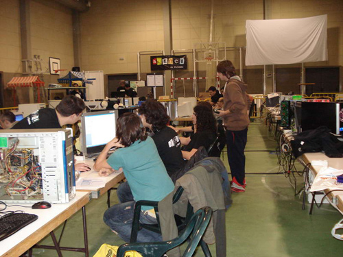 Una imatge de la Palamós Lan Party 2007.