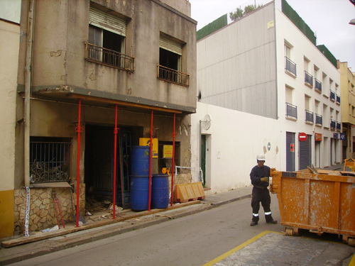 Treballs d'enderroc a Orient, 23.