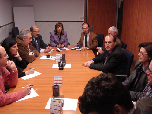 Una imatge de la reunió constitutiva d'aquesta tarda.