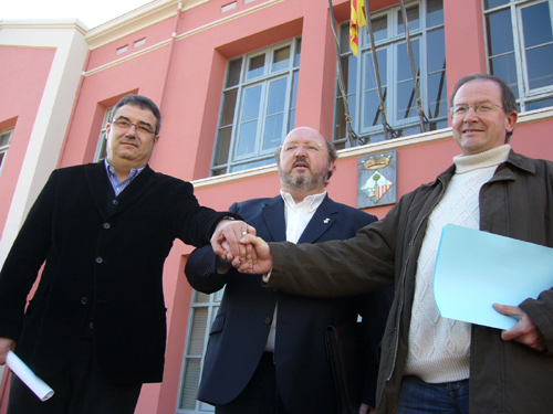 D'esquerra a dreta, David Plana (CCSA), Jordi Soler (CiU) i Martí Fonalleras (ERC),   avui a Calonge.