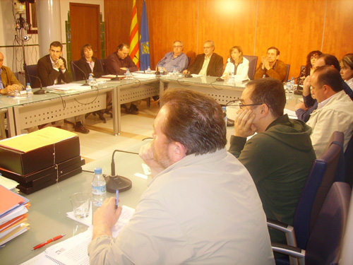 Un moment de l'últim Ple de l'Ajuntament de Palamós.