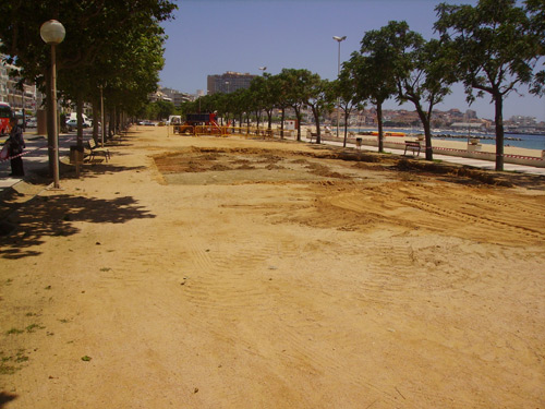 Les obres dels jocs infantils al passeig del Mar.
