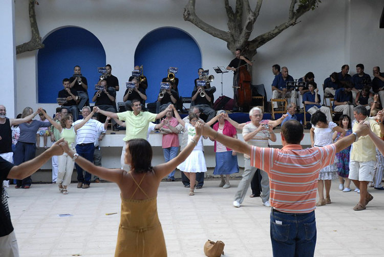 L'Aplec de la Sardana de Palamós, en una imatge d'arxiu. (Fotografia cedida per   Josep Lois).