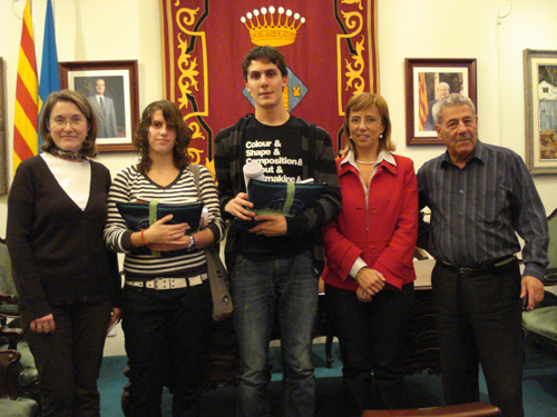 El guanyador del premi, Guillem Batllori, al centre de l'imatge.