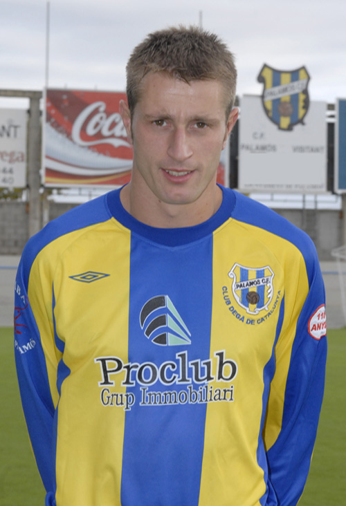 Xavi Giró, va marcar a Banyoles. el seu primer gol amb el Palamós.