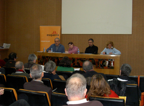 Joan Gasull (el primer per l'esquerra) durant el Congrés Comarcal d'ERC celebrat a La Bisbal d'Empordà.
