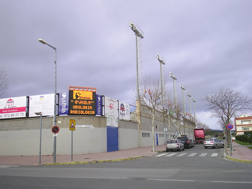 Les torres d'il·luminació del Nou Estadi Municipal de Palamós.