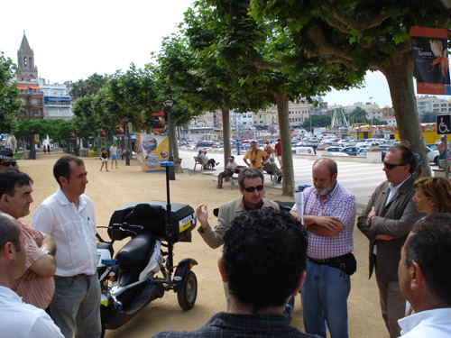 Un moment de la presentació de les motos elèctriques, aquest matí.