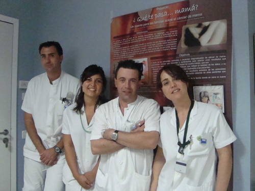 El grup de tècnics de radiologia premiat.
