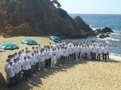 Els cuiners, aquest matí a la platja de Cap Roig.