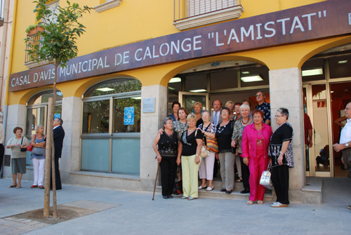 El nou casal d'avis de Calonge, el dia de la inauguració.