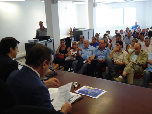 Una de les reunions que s'han fet a Palamós pel tema de la reserva marina.