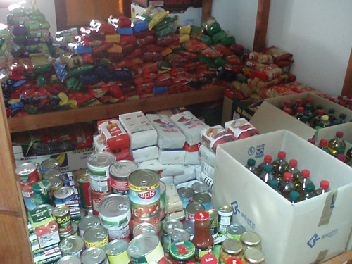 Aliments emmagatzemats per a ser repartits.