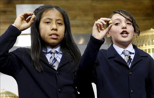 La parella que ha cantat la Grossa de Nadal 2009.