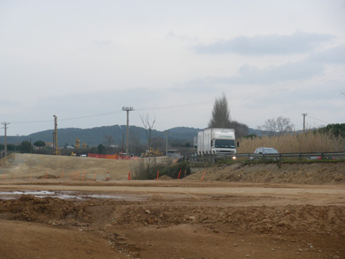 Obres de la C-31 al voltant del barri de Pla d'es Pla.