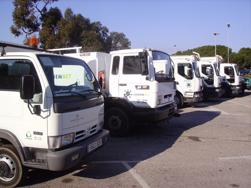 Vehicles de recollida d'escombraries a Palamós.