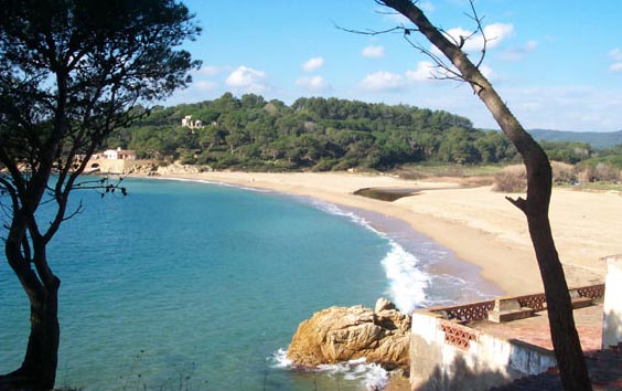La platja de Castell.