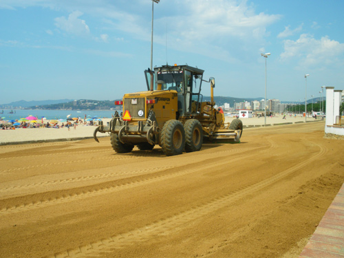 Reparacions a l'aparcament de la platja, en una imatge d'arxiu.