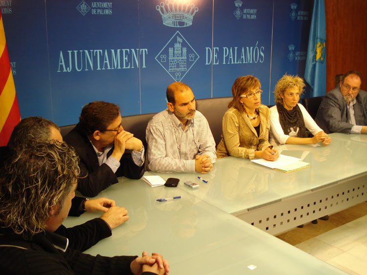 Acte de firma del conveni laboral, aquest migdia.