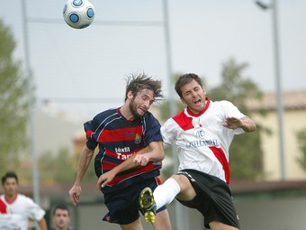 David Costa en un partit amb la samarreta del Llagostera.