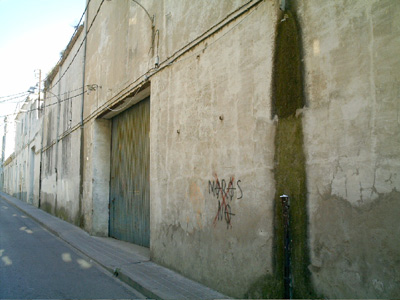 La nau municipal del carrer de Salvador Albert i Pey, un dels espais que es rehabilitarà.