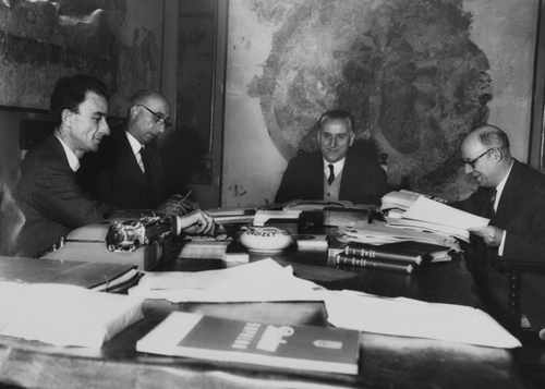 Lluís Figa, a l'esquerra, durant una sessió de treball.