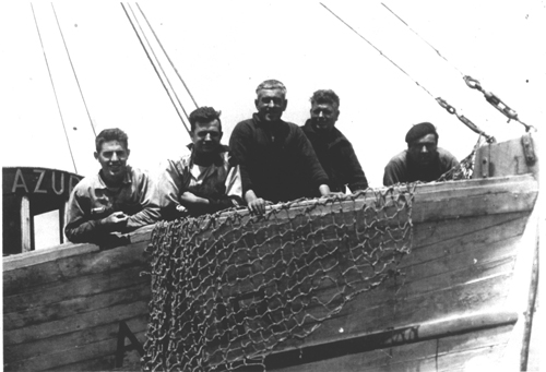 Imatge històrica de pescadors.