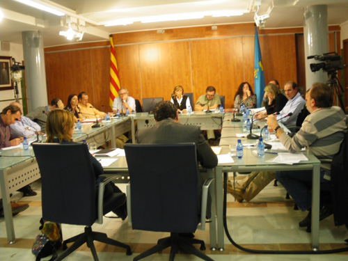 Un moment del Ple municipal de Palamós.
