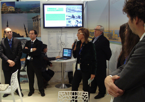 Teresa Ferrés durant la presentació a la Seatrade Med de Cannes.