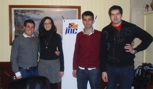 Raimon Trujillo, a l'esquerra, amb els càrrecs de la JNC elegits dissabte.