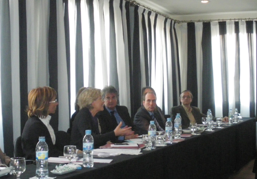Un moment de la reunió d'avui a l'hotel Trias.